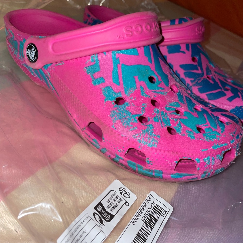 Crocs - Picture 4 of 9